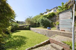 Photo 16- click for photo gallery